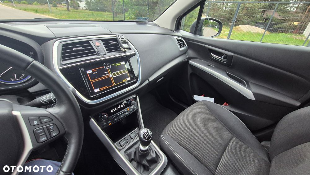 Suzuki SX4 - 16