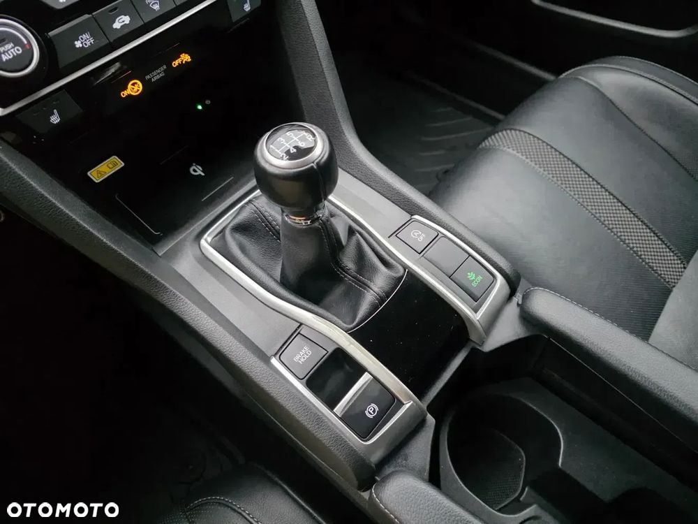 Honda Civic 1.5 T Executive - 21