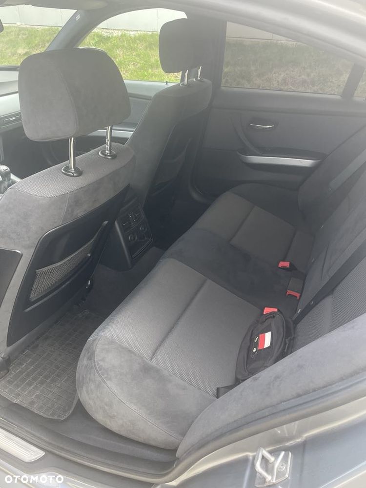 BMW Seria 3 - 12