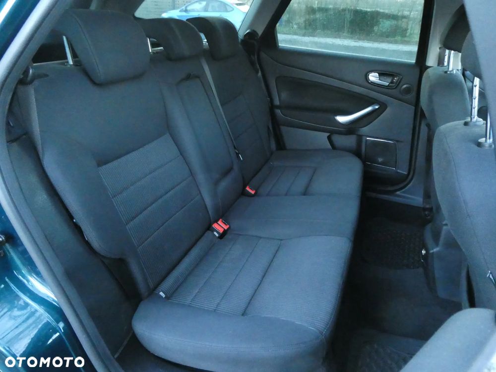 Ford Mondeo 2.0 Viva Titanium - 23