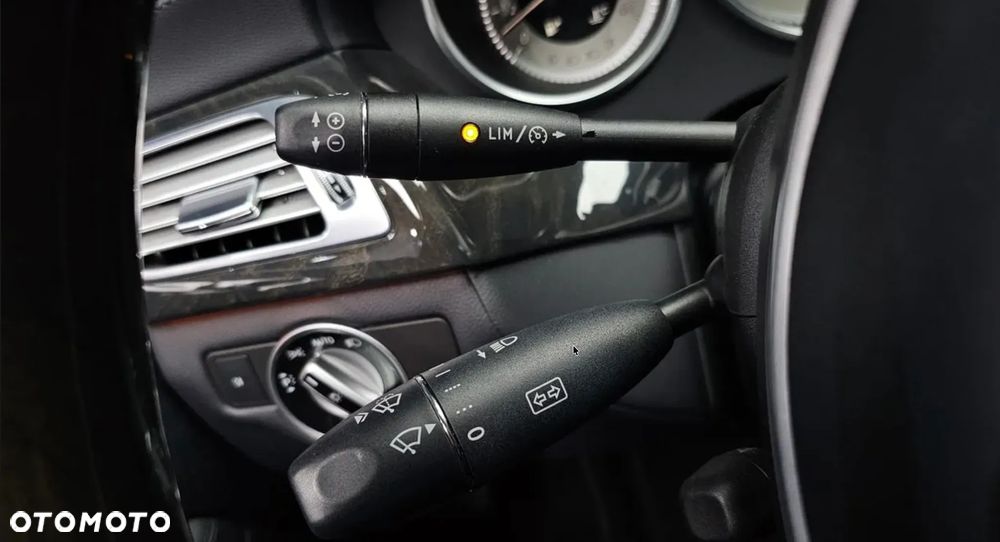 Mercedes-Benz CLS 350 BlueEFFICIENCY - 25