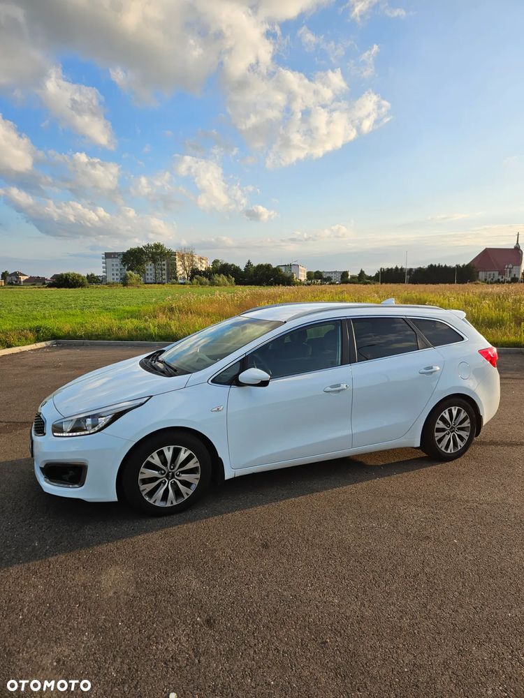 Kia Ceed Cee'd 1.6 CRDi L DCT - 19