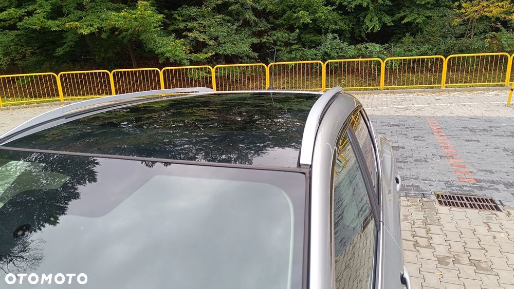 Nissan Qashqai - 25
