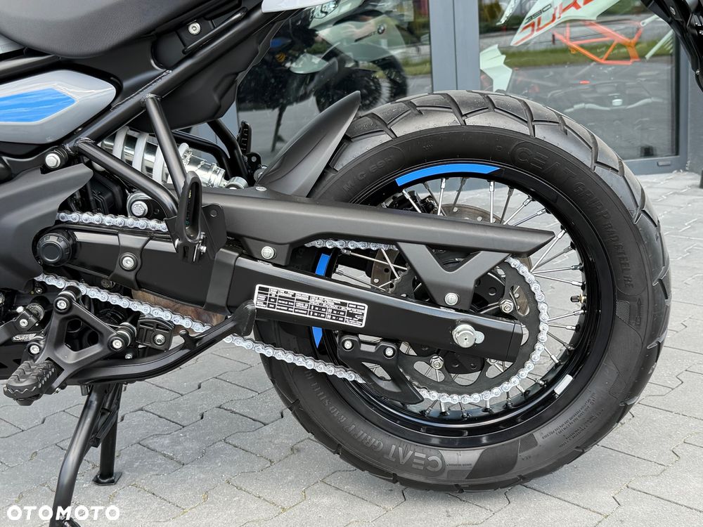 Royal Enfield Himalayan - 31