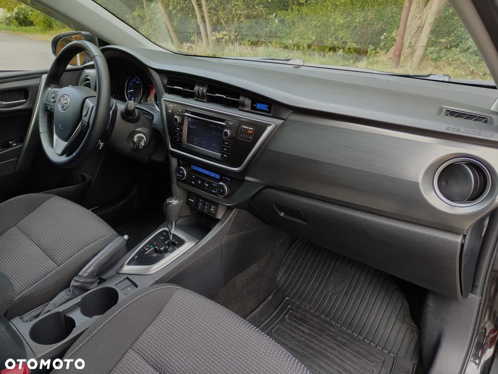 Toyota Auris 1.6 Prestige MM - 26