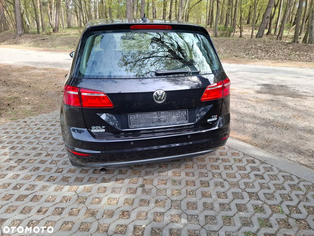 Volkswagen Golf 1.6 TDI 4Motion BlueMotion Technology Lounge - 9