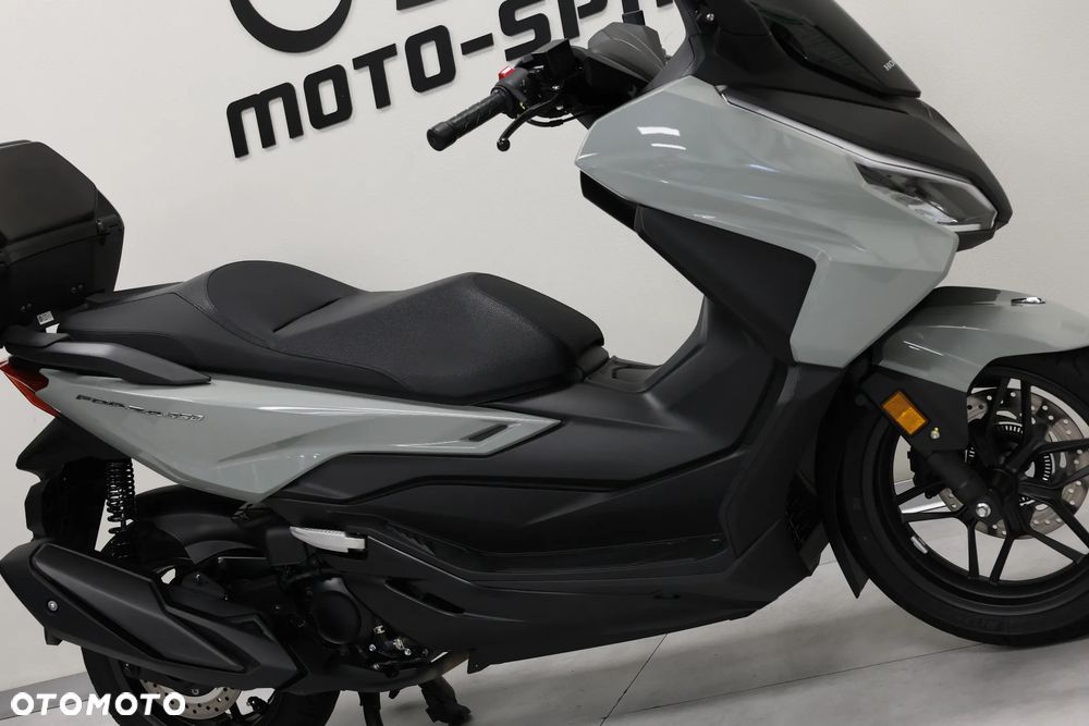 Honda NSS - 12