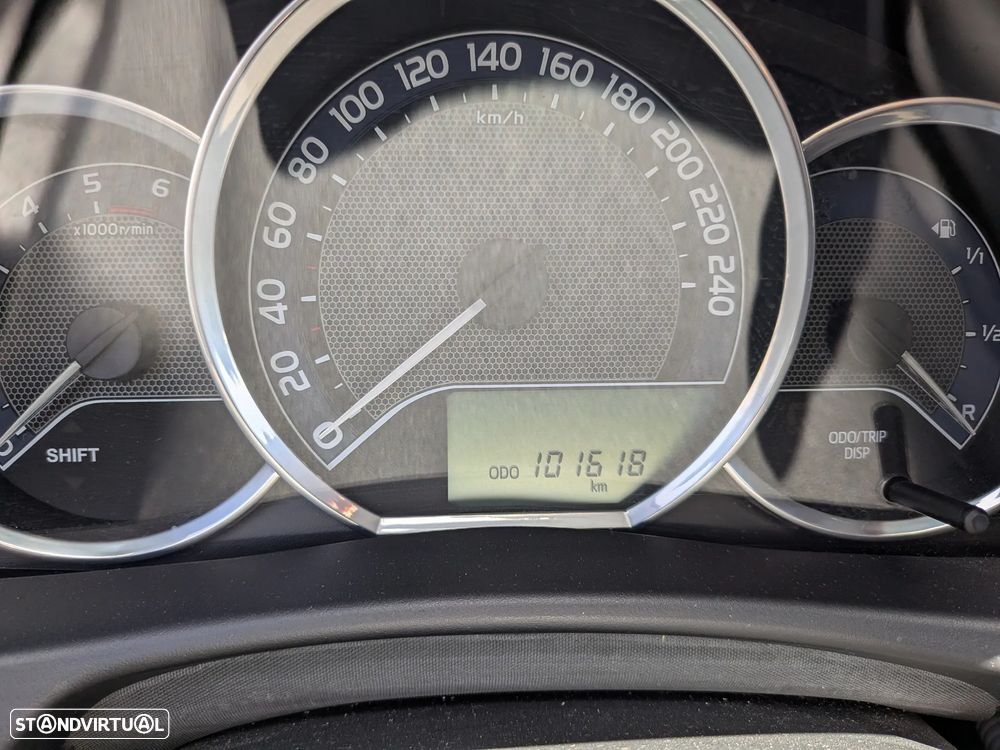 Toyota Auris 1.4 D-4D Comfort+Pack Sport - 10