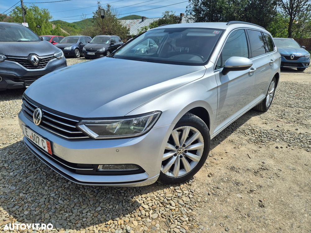 Volkswagen Passat 2.0 TDI DSG (BlueMotion Technology) Comfortline - 1