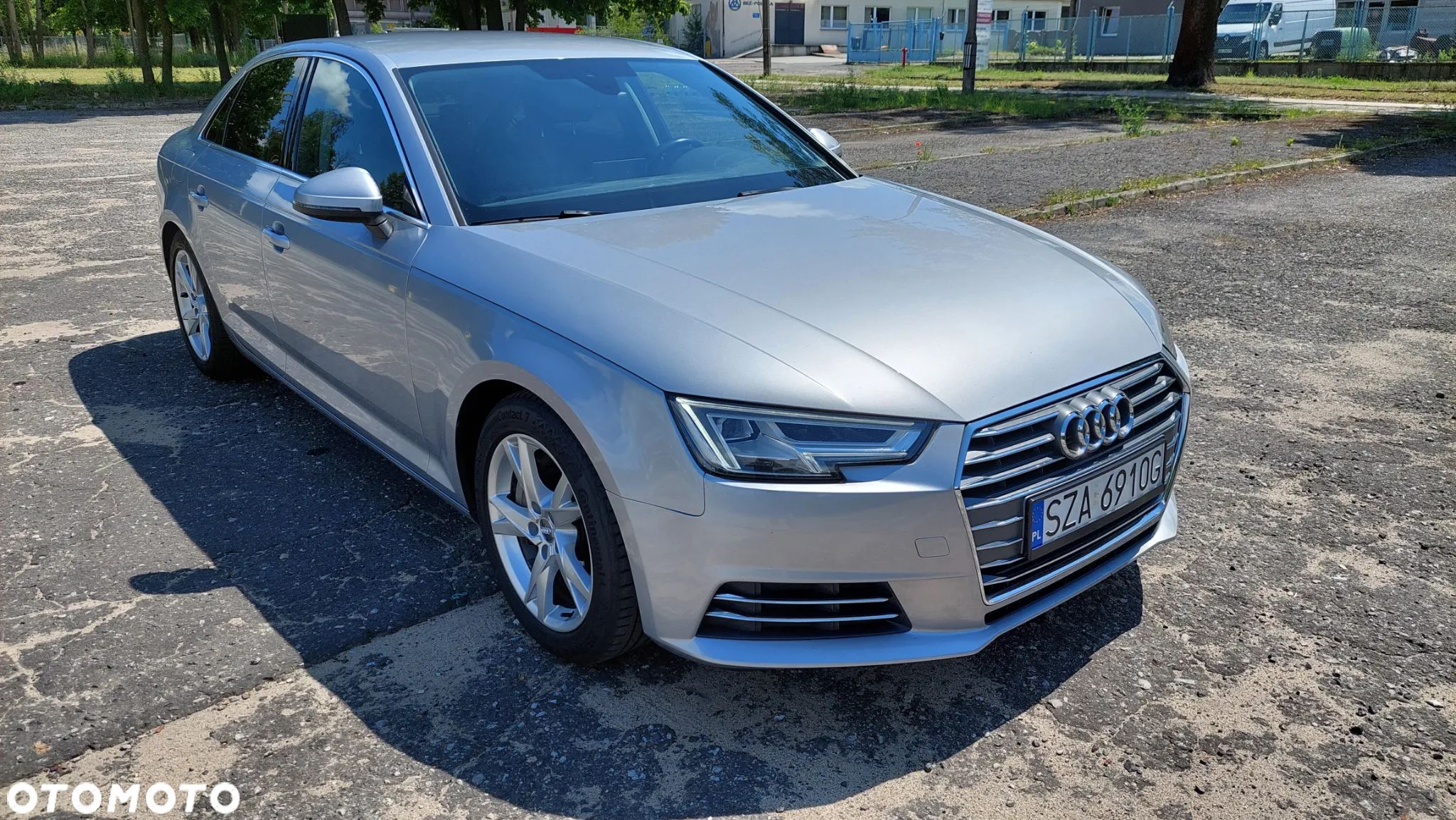 Audi A4 ver-2-0-tdi-s-tronic - 1