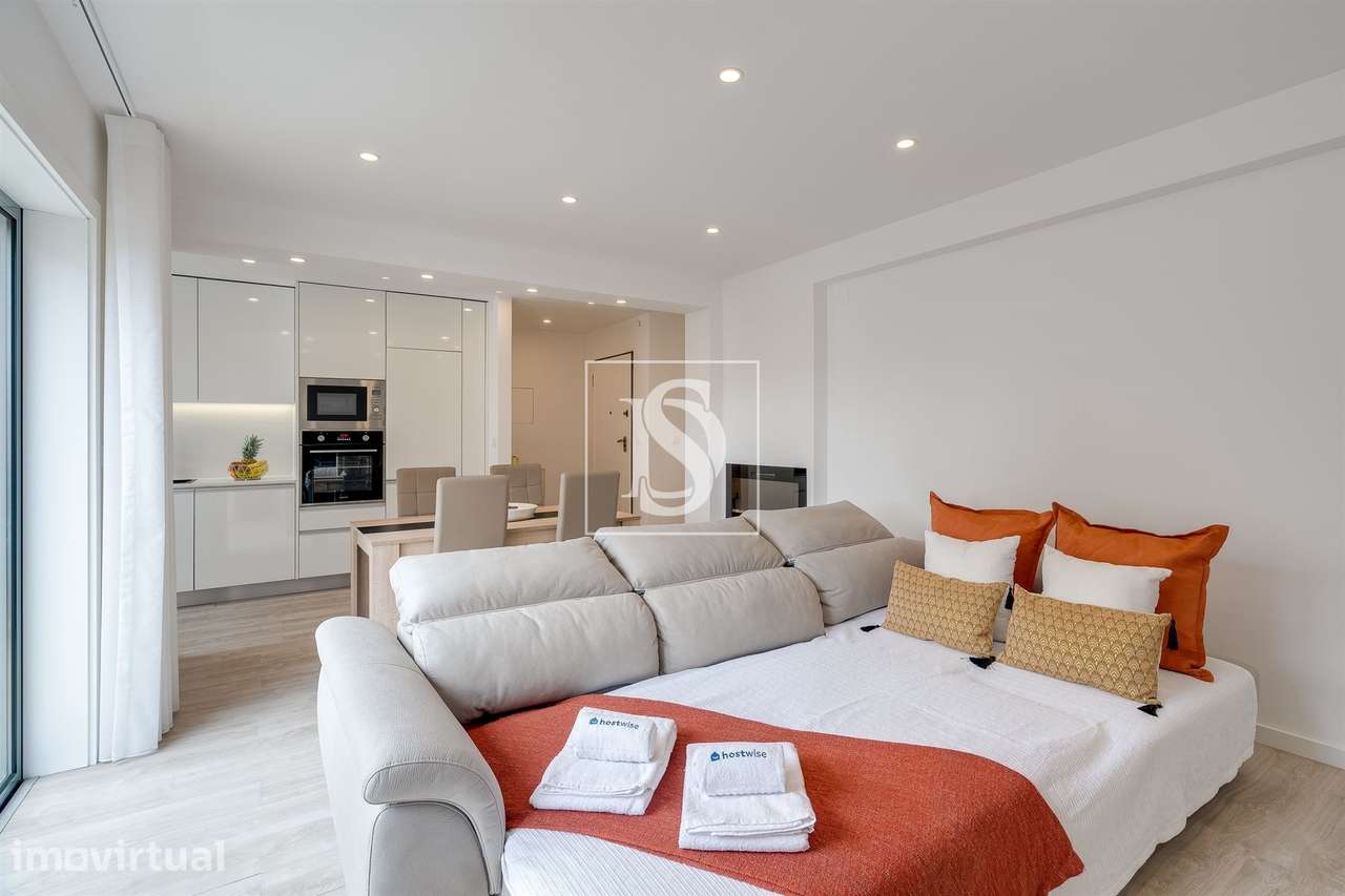Apartamento T1, Totalmente Renovado, em Aver-o-Mar - Grande imagem: 3/31