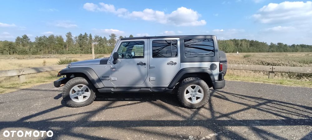 Jeep Wrangler 3.6 Unlim X - 8