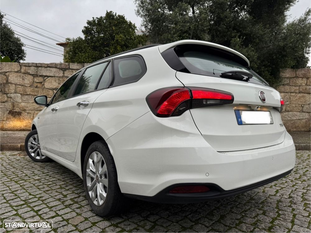 Fiat Tipo Station Wagon 1.3 M-Jet Lounge - 4