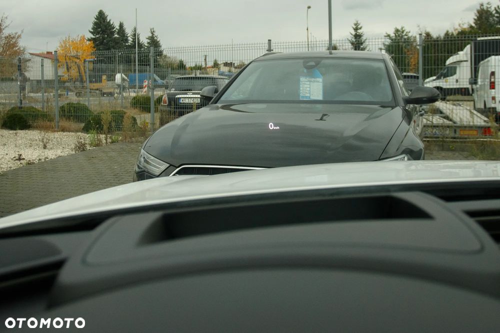 Audi A6 Avant 3.0 TDI Quattro S tronic - 33
