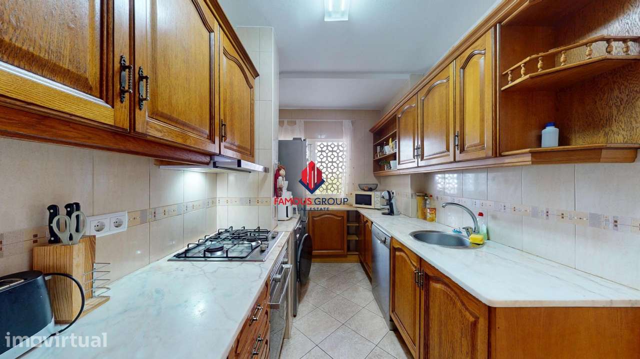 T2 Luminoso com Varanda Envidraçada | Pronto a Habitar |... - Grande imagem: 2/24
