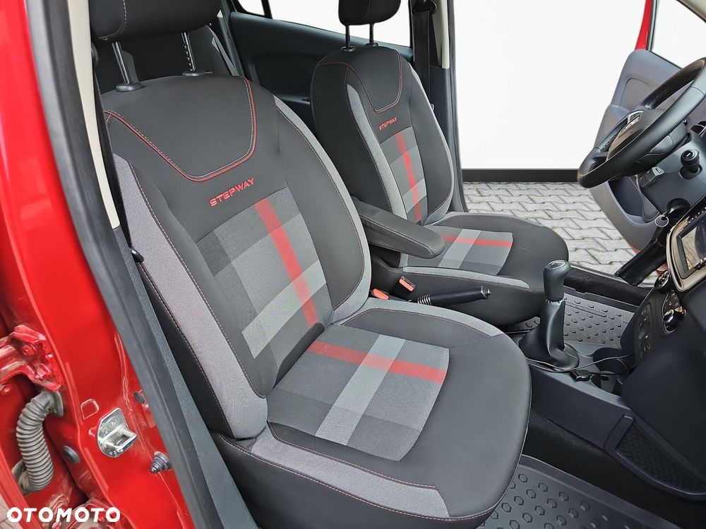 Dacia Logan 0.9 TCe Techroad S&S - 33