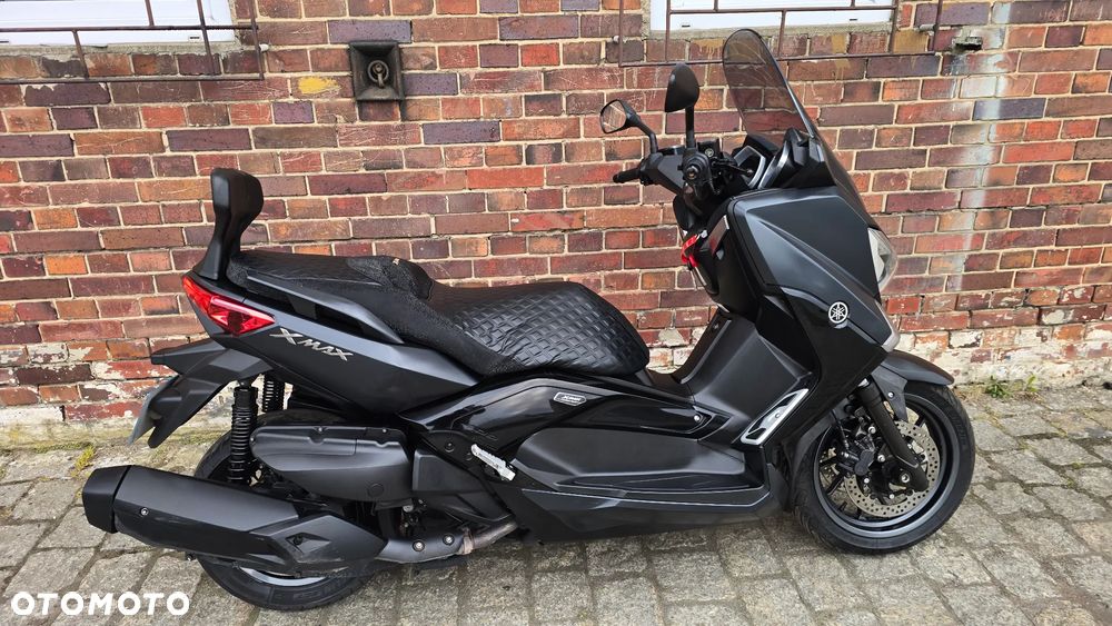 Yamaha X-max - 18