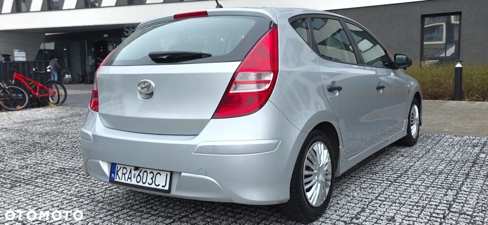 Hyundai I30 2010 photo 4