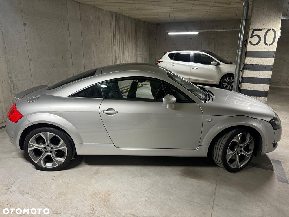 Audi TT Coupé 1.8 T - 10