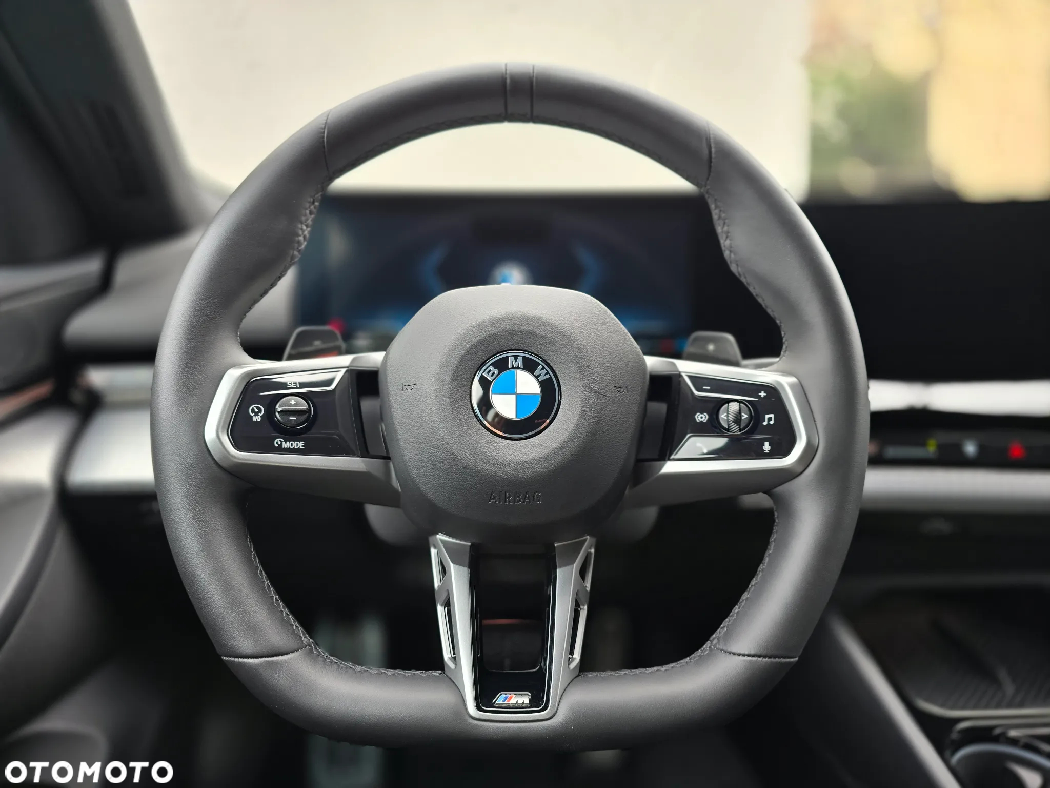 BMW Seria 5 - 23