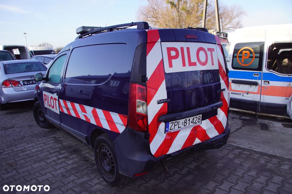 Auto na części - Dacia Dokker 1.5 DCI 75 KM K9K612 JR5341 OVD42 2016R Silnik Skrzynia Drzwi Maska Błotnik Zderzak Lampa Lusterko Klamka Deska Kokpit Sterownik Moduł Czujnik Licznik Panel Kierownica - 4