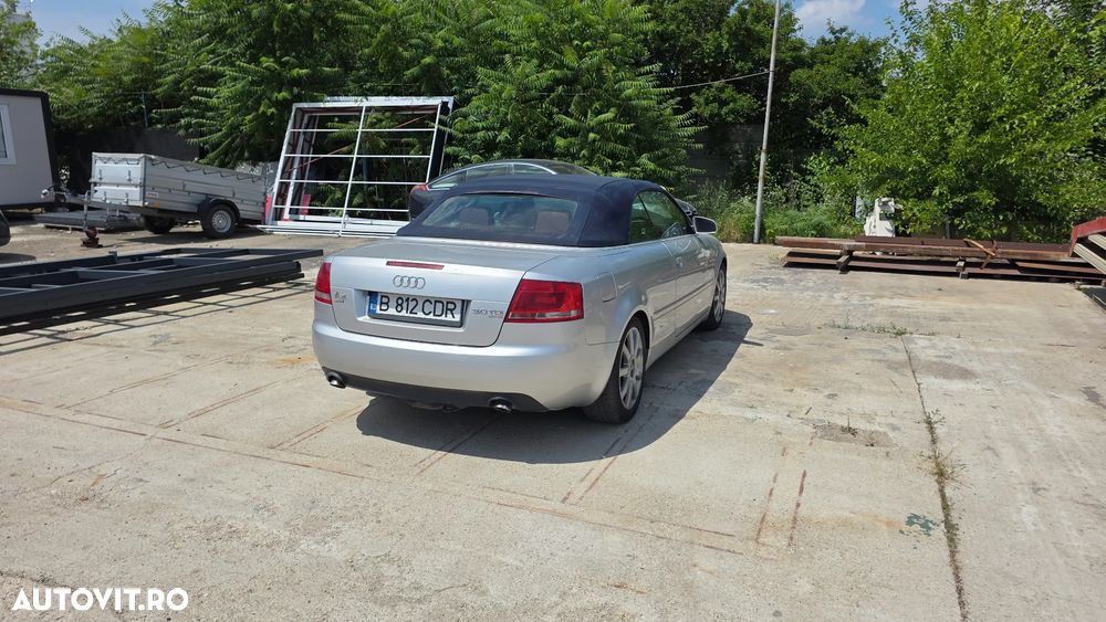 Audi A4 Cabrio - 11