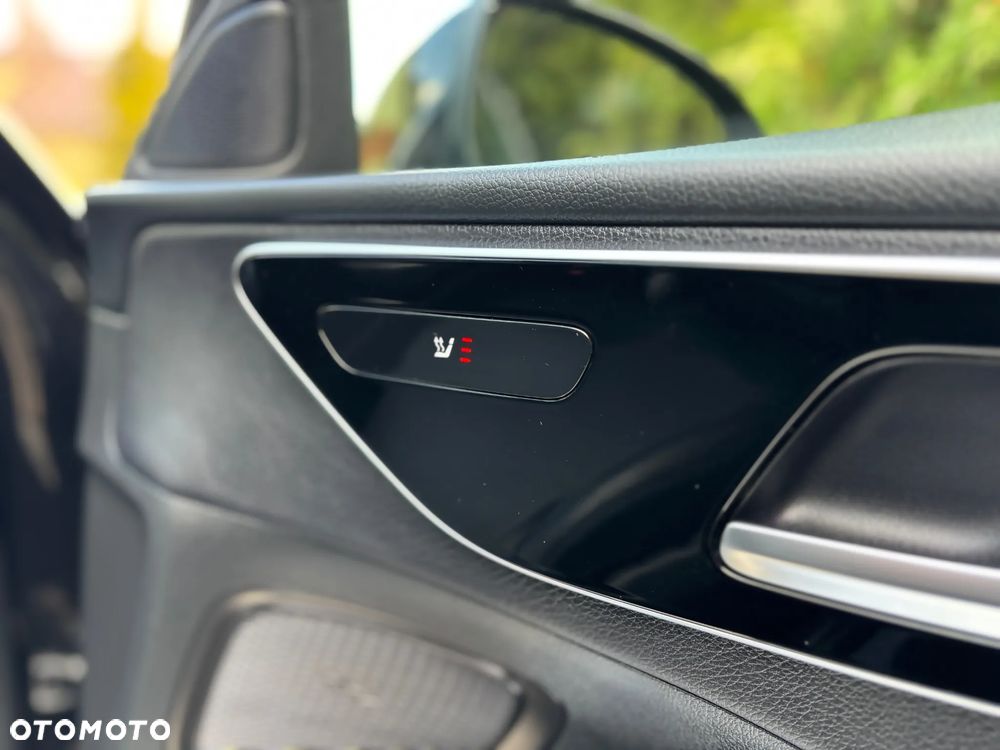 Mercedes-Benz Klasa C 220 d 9G-TRONIC Avantgarde - 13