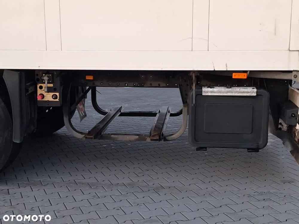 Schmitz Cargobull SKO24, Agregat Carrier Maxima 1300 - 8