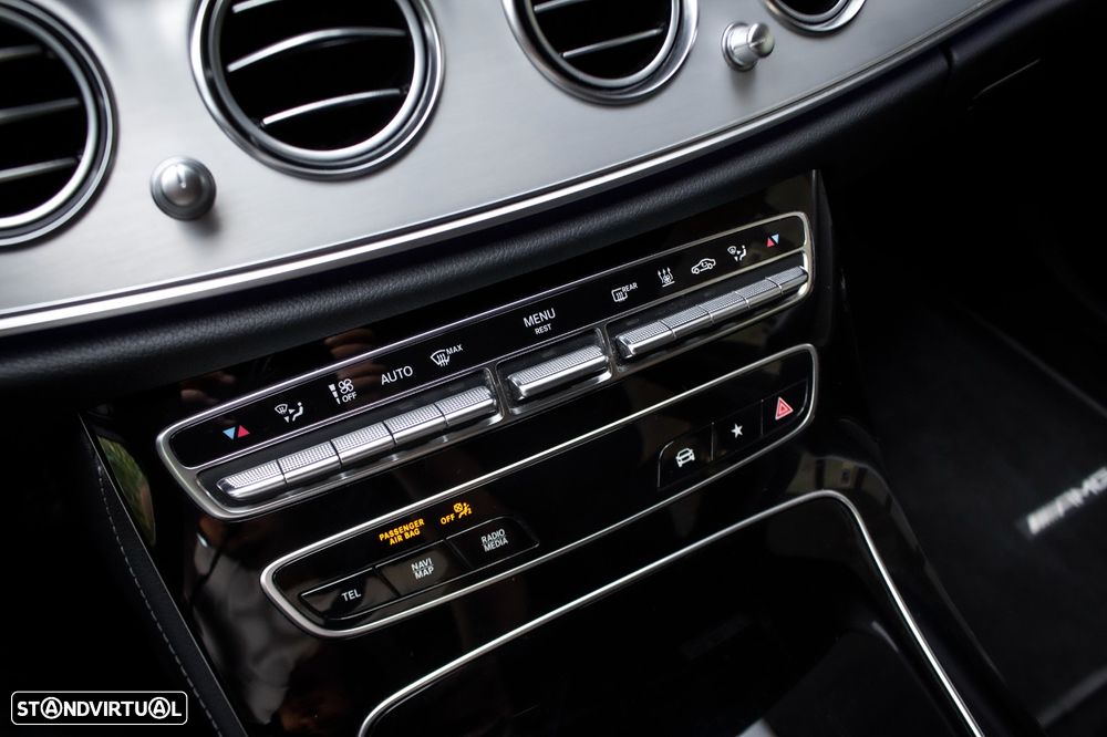 Mercedes-Benz E 300 e AMG Line - 7