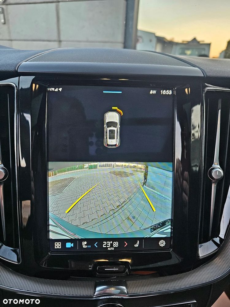 Volvo XC 60 B4 D AWD Geartronic RDesign - 26