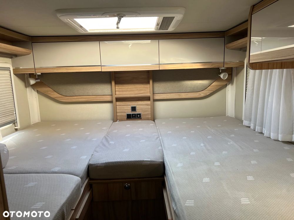 Hymer-Eriba T674CL - 25