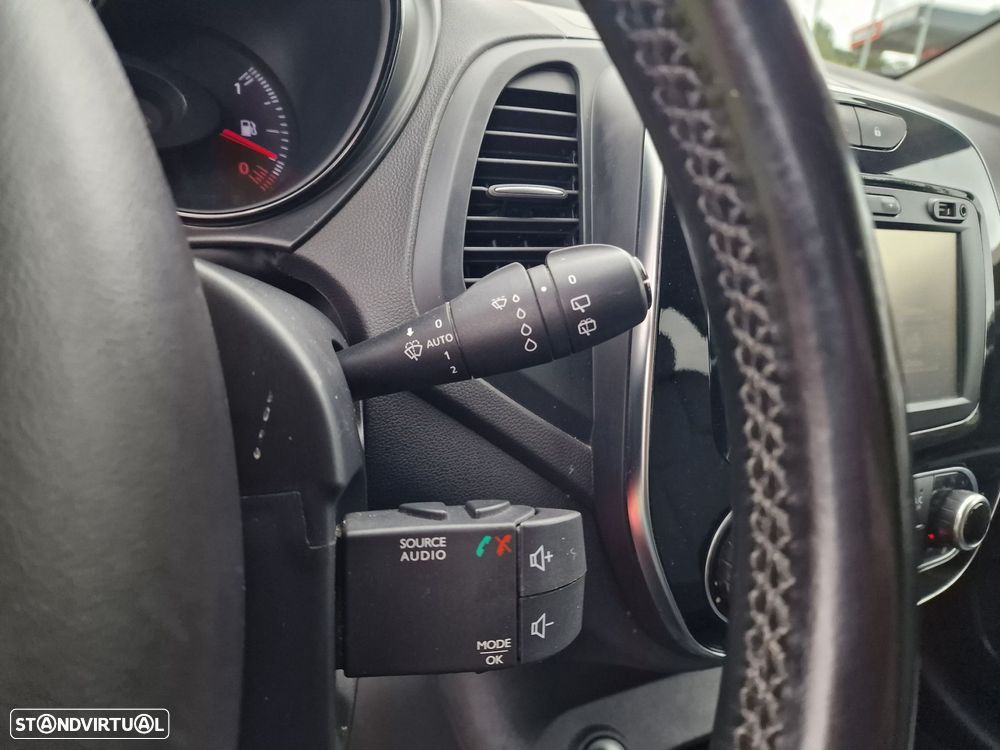 Renault Captur 1.2 TCe Exclusive EDC - 21