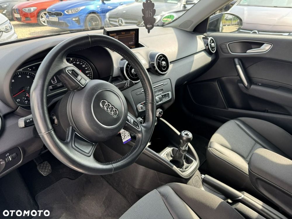 Audi A1 Sportback 1.4 TFSI Design - 14