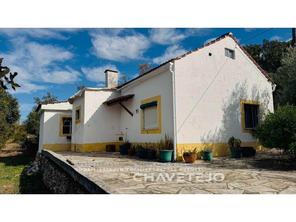 Casa de Campo com Vistas e Potencial perto de Alvaiázere - Grande imagem: 4/41