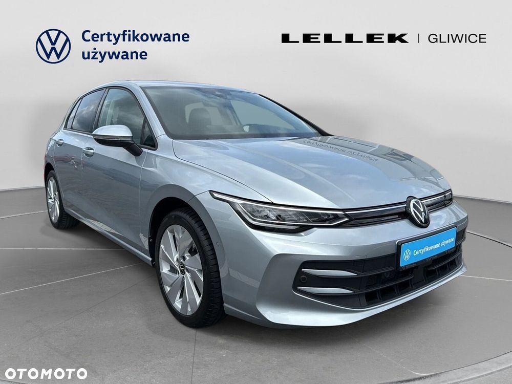 Volkswagen Golf 1.5 eTSI mHEV Life DSG - 10