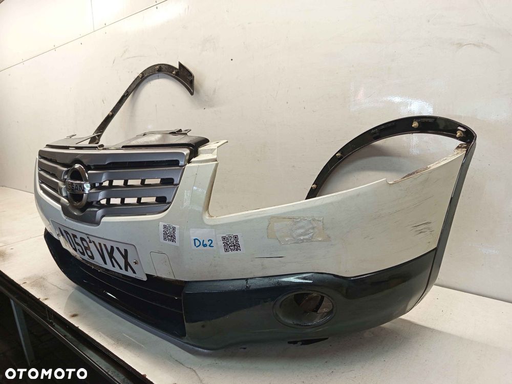 ^ ZDERZAK PRZÓD PRZEDNI NISSAN QASHQAI J10 326G BIAŁY LISTWY BŁOTNIKÓW SPRYSKIWACZE LAMP XENON HALOGENY - 2