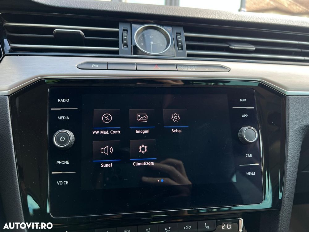 VOLKSWAGEN Passat 2019 — imagine 27
