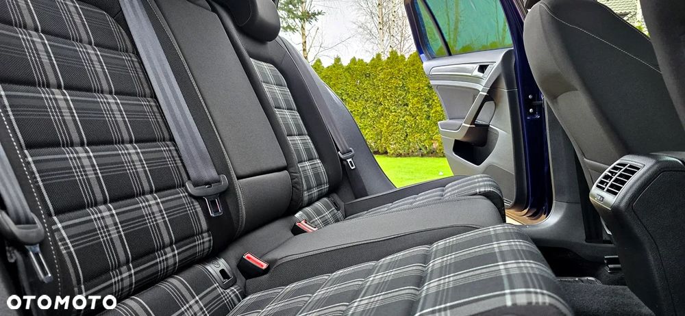 Volkswagen Golf 2.0 TDI BMT GTD - 7