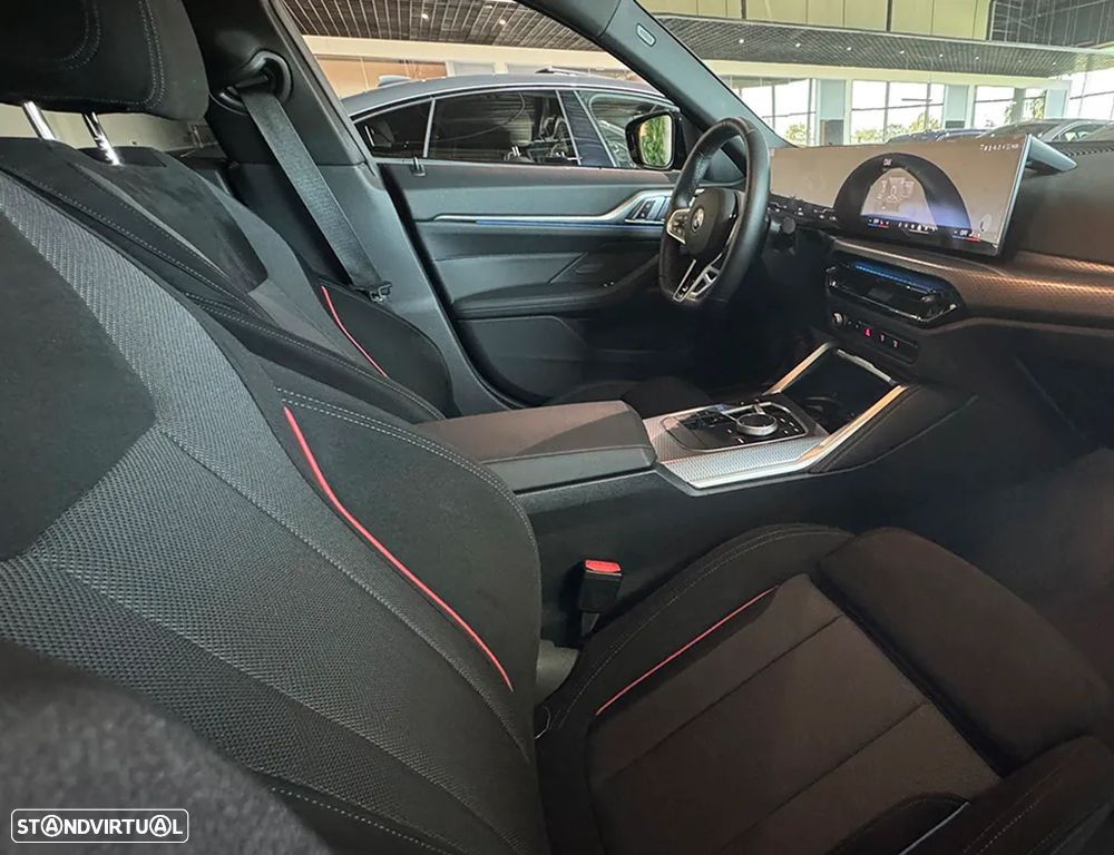 BMW i4 eDrive40 Pack Desportivo M - 7