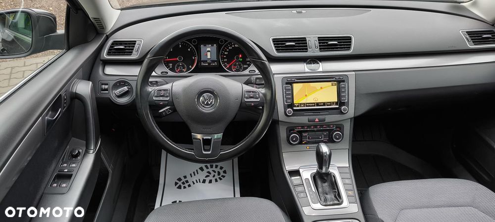 Volkswagen Passat 2.0 TDI DPF DSG Highline - 7