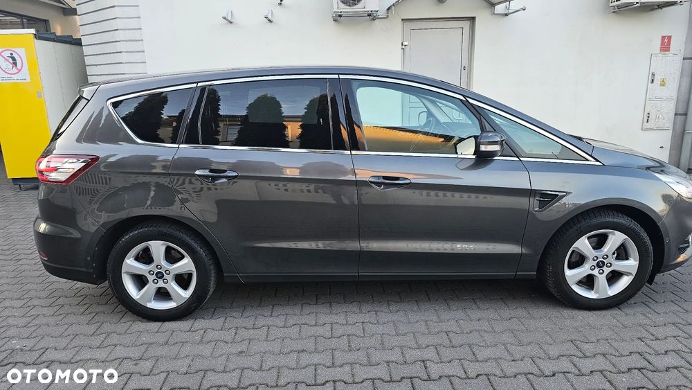 Ford S-Max 2.0 EcoBlue Titanium - 20