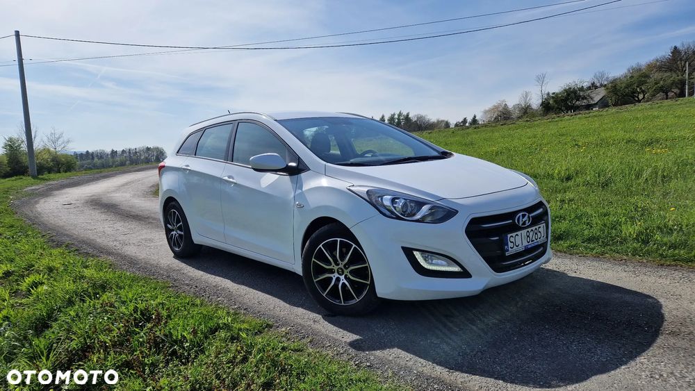 Hyundai i30 1.6 CRDI Intro Edition - 8