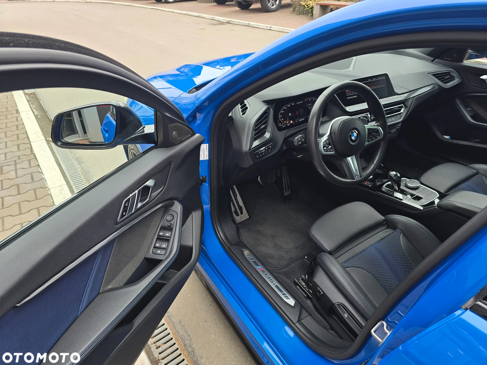BMW Seria 1 M135i xDrive ColorVision Edition - 16