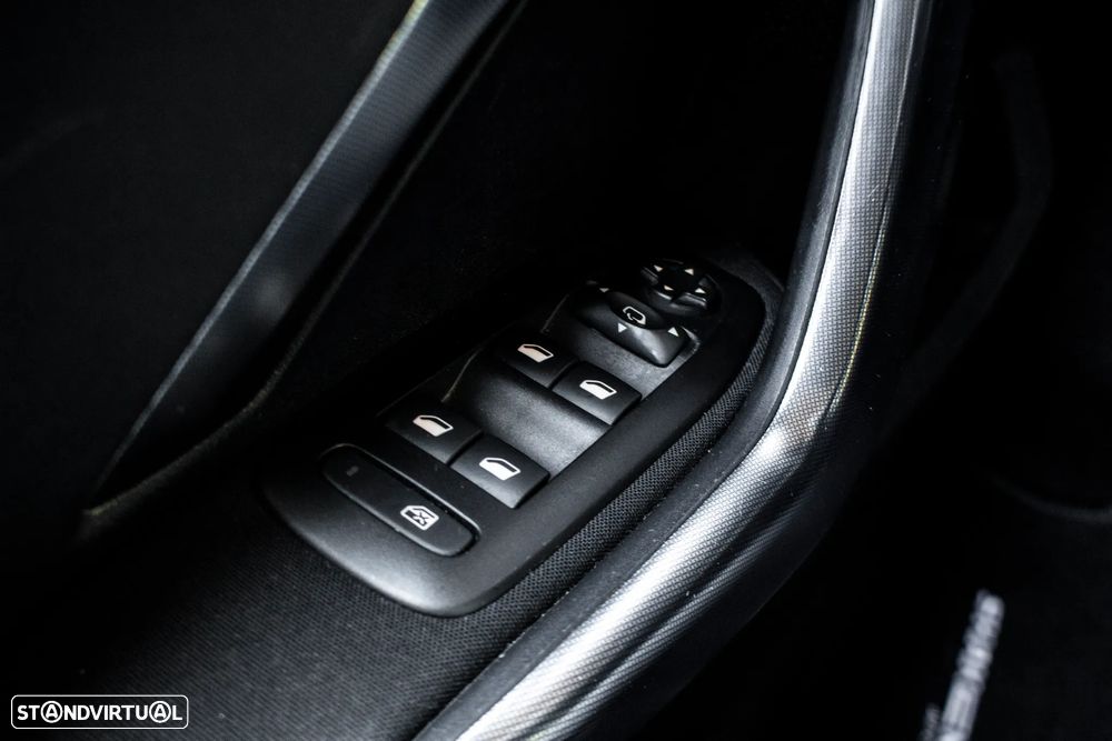 Peugeot 2008 PureTech 110 Stop&Start Allure - 20