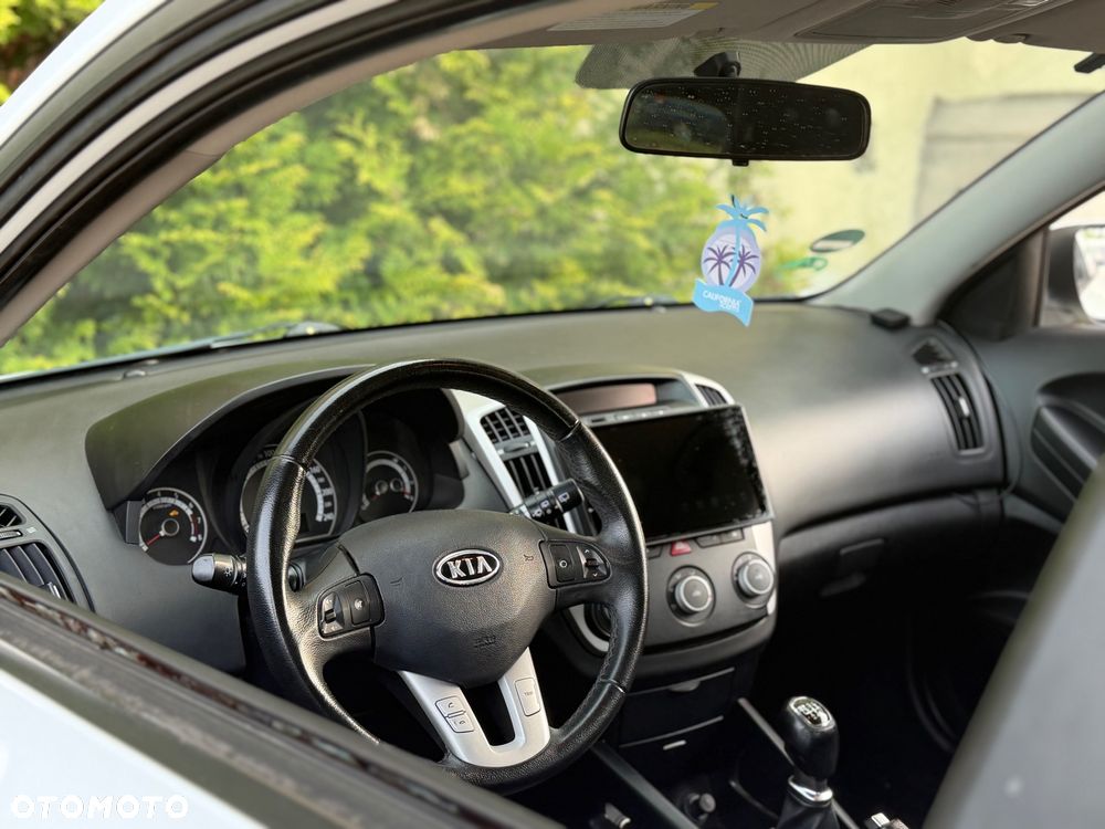 Kia ProCeed 1.4 Comfort + - 9