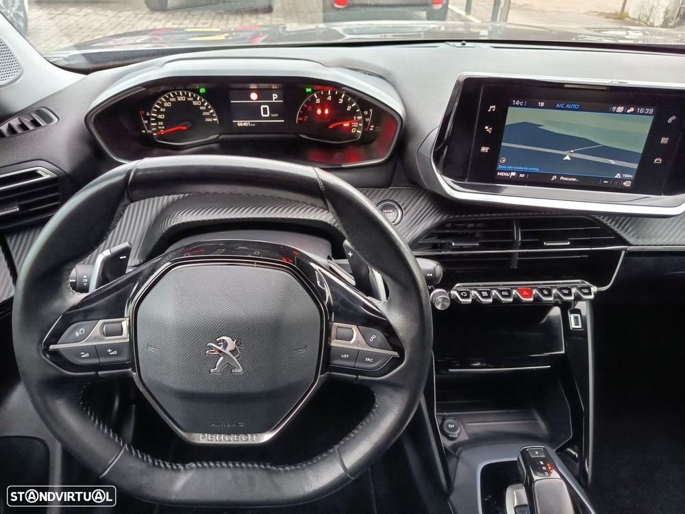 Peugeot 2008 1.2 PureTech Allure Pack EAT8 - 11