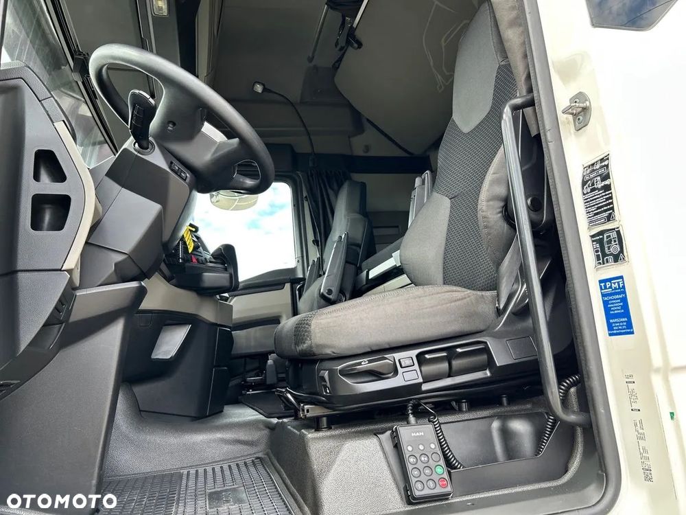 MAN TGX 18.470 4x2 LL SA - 12