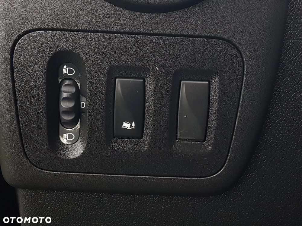 Renault MASTER KONTENER 8EP 4,23x2,23x2,24 KLIMA KRAJOWY MANUAL  6-BIEGÓW - 27