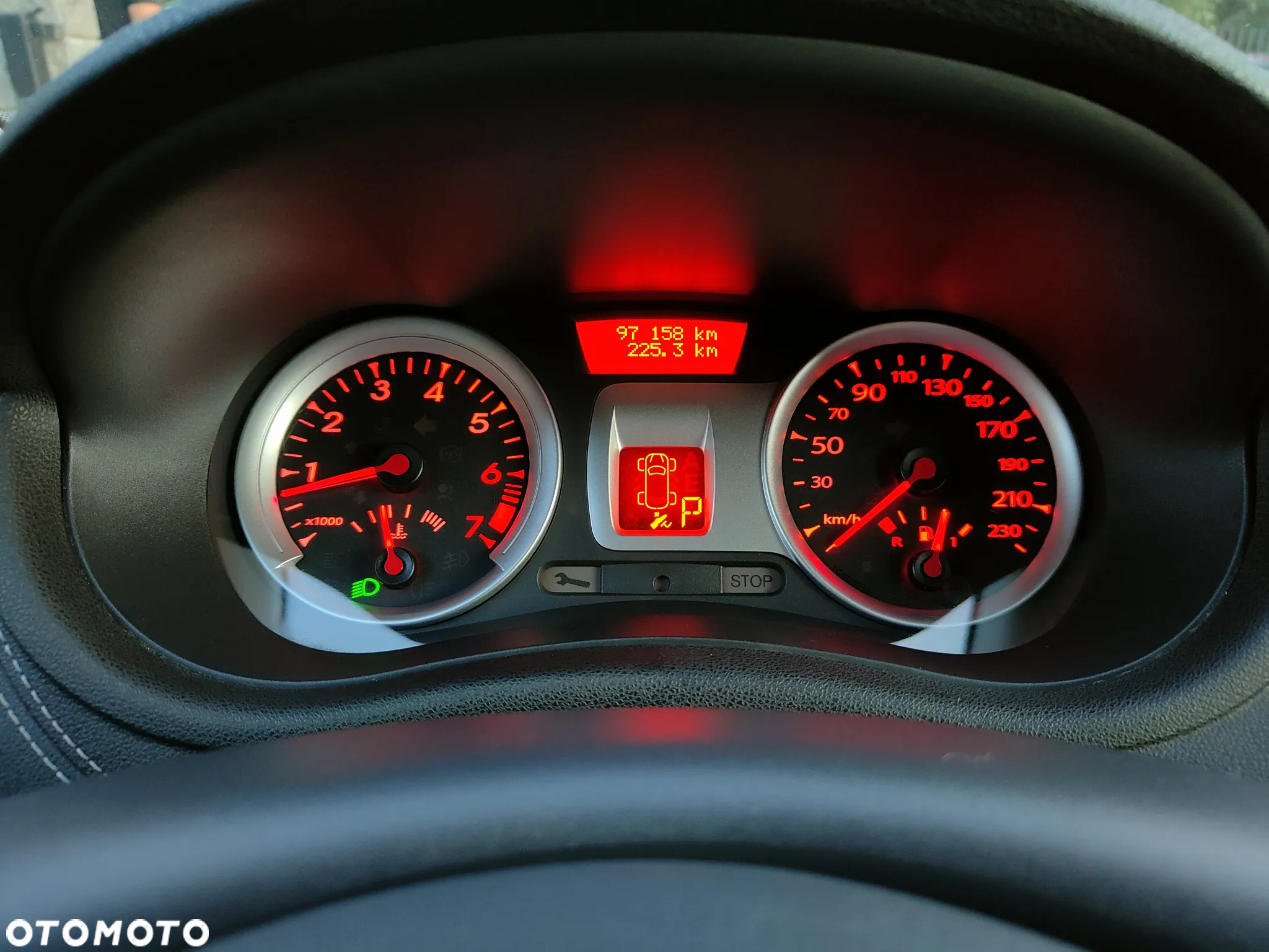 Renault Clio 1.6 16V Night&Day - 19