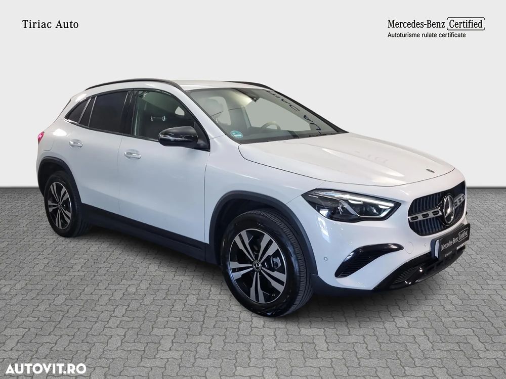 Mercedes-Benz GLA - 7